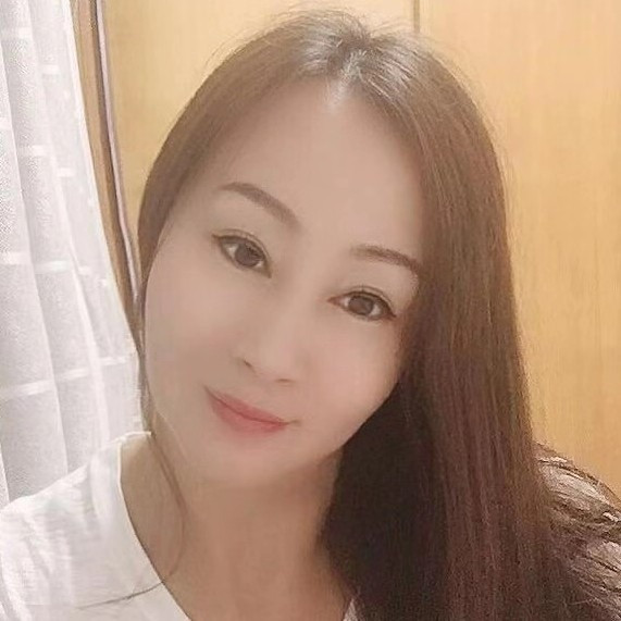 骚妇的大奶蜜穴